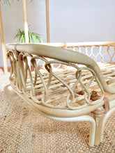 Load image into Gallery viewer, Eleanor Rattan Pet Bed - HAWAII PRE-ORDER Pet Bed Picnic Imports 
