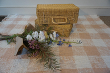 Load image into Gallery viewer, Rectangular Wicker Case
